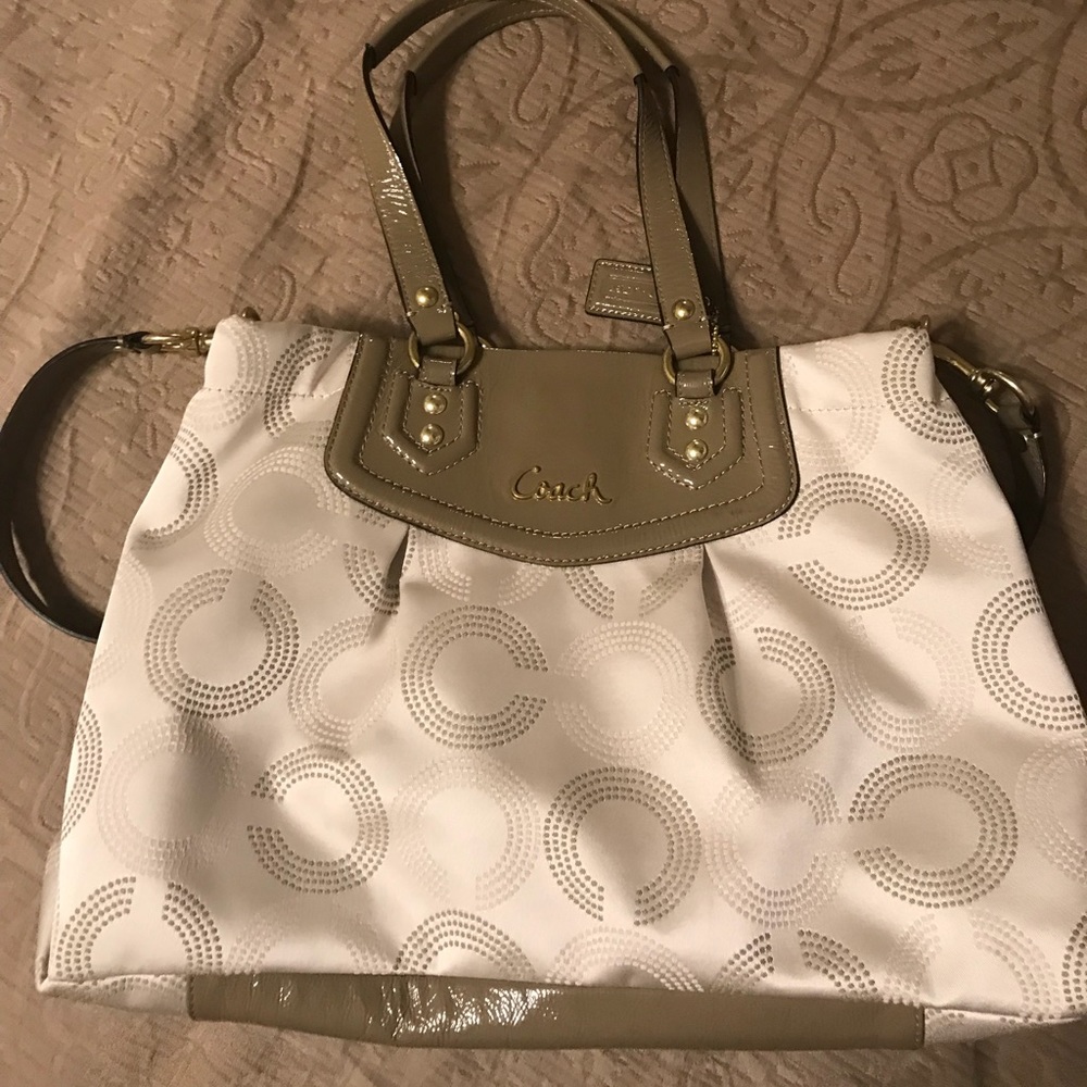 Coach purse - Picture 6 of 8